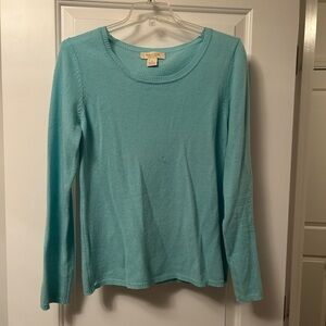 Light blue lightweight cashmere sweater